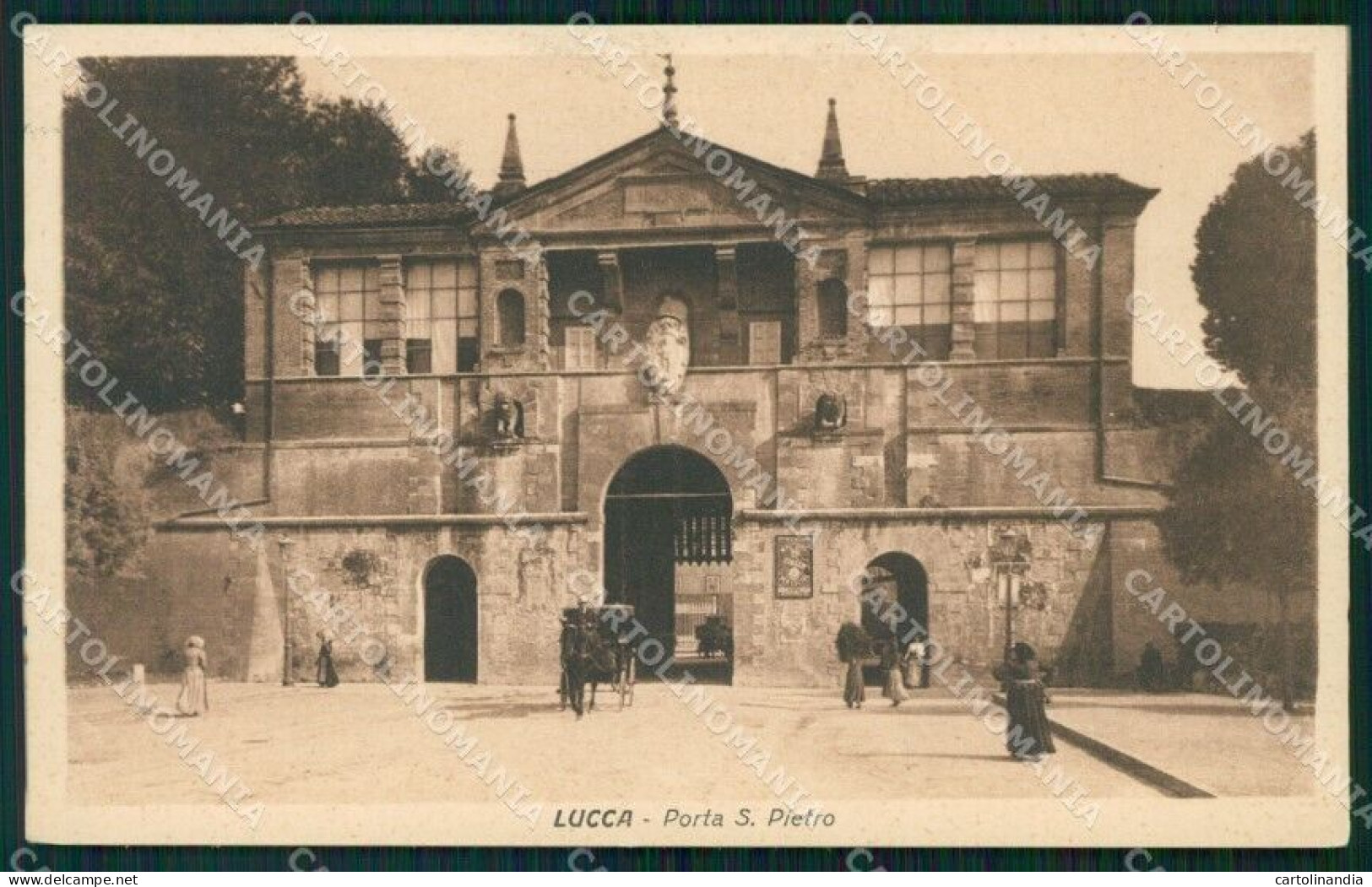 Lucca Città Porta San Pietro Carrozza Cartolina WX1084 - Lucca