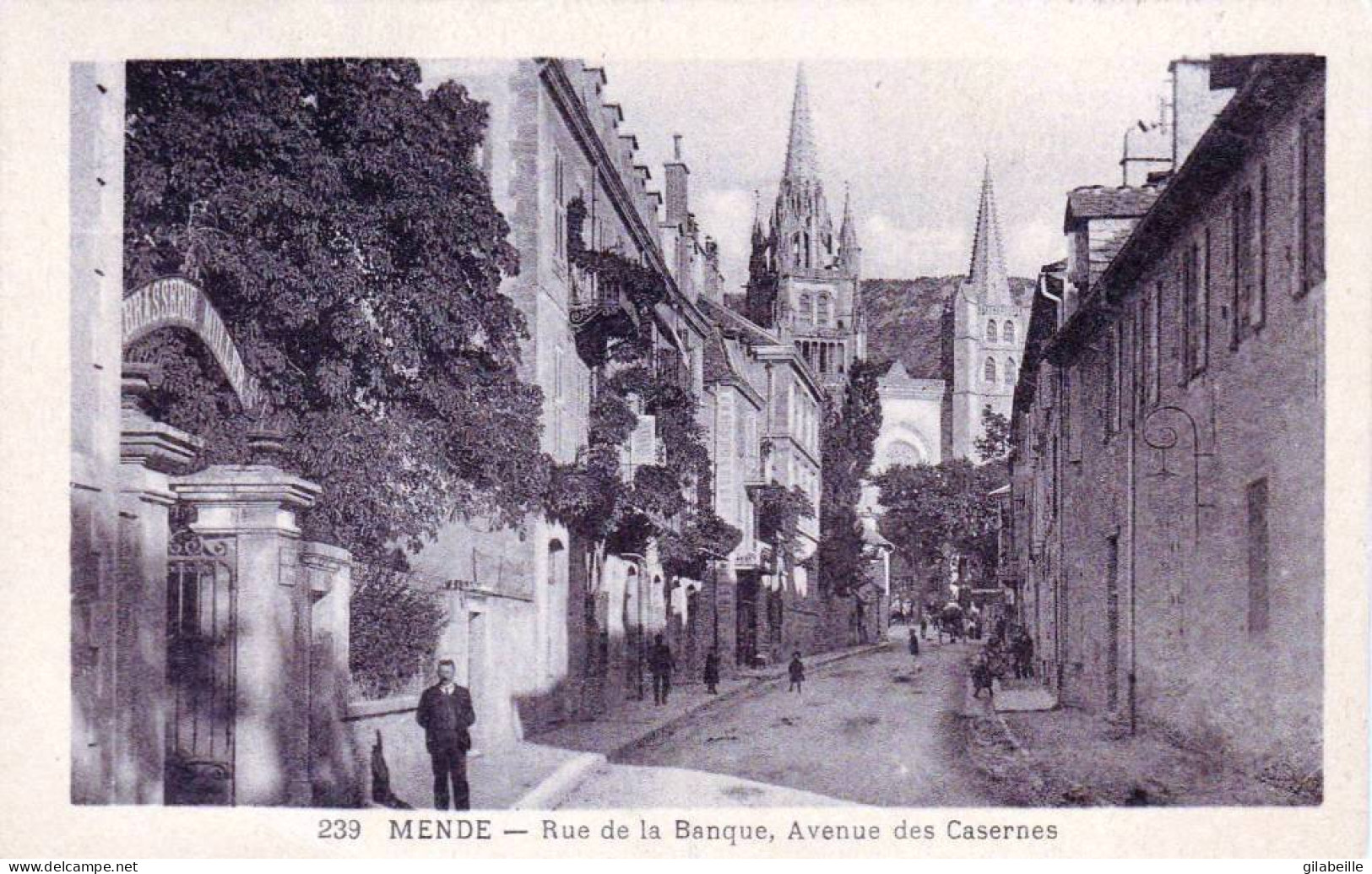 48 - Lozere - MENDE - Rue De La Banque - Avenue Des Casernes - Mende