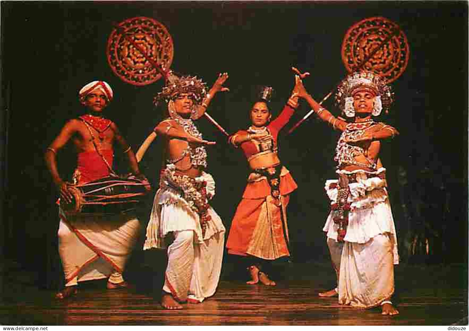 Folklore - Danses - Sri Lanka - Kandy - Traditional Dancers - Voir Scans Recto Verso - Bailes