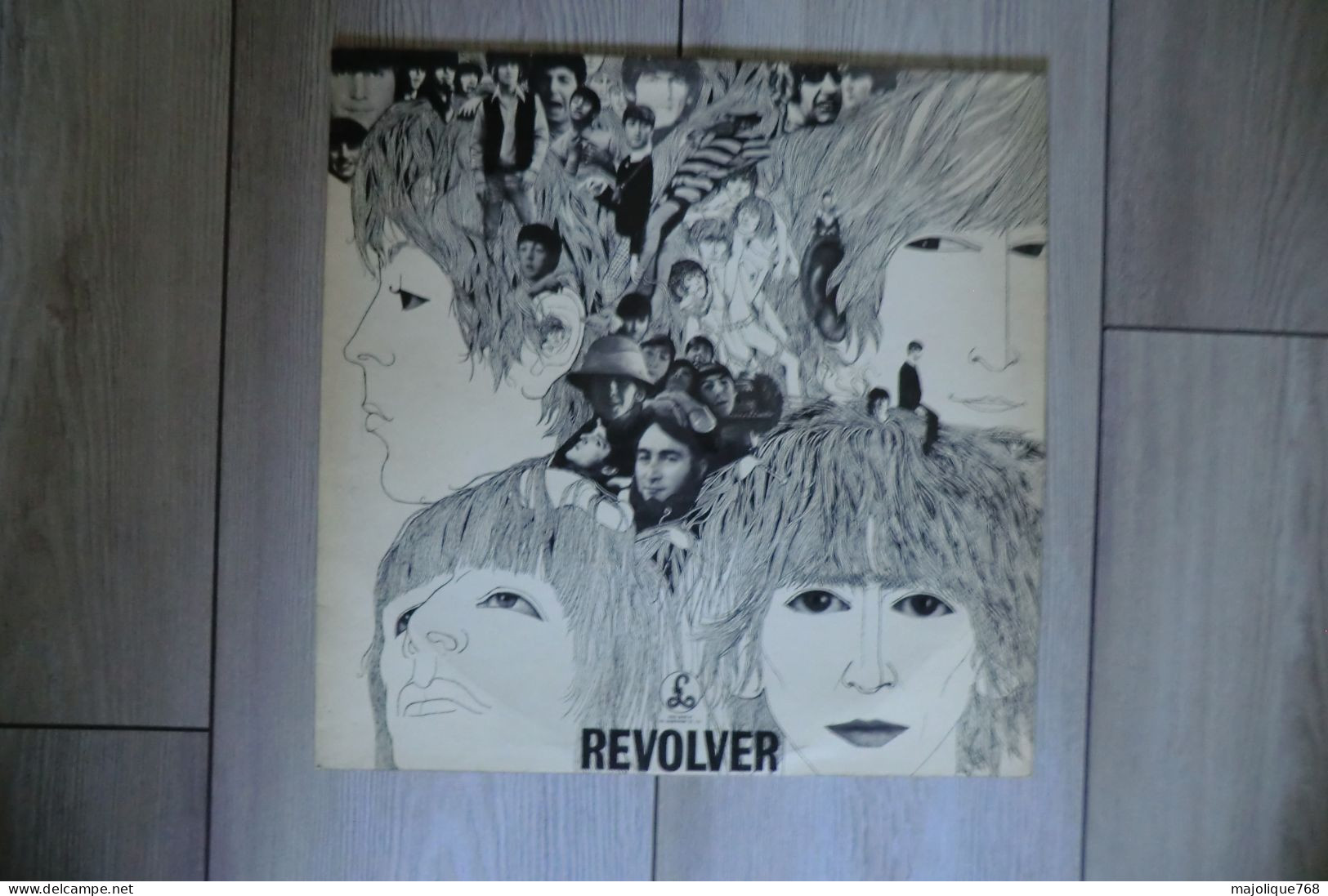 Disque - The Beatles - Revolver - Parlophone PCS 7009 Stéréo Original Anglais  - UK 1966 - En Parfait état - - Rock