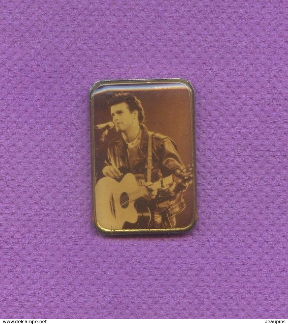 Rare Pins Musique Chanteur Roch Voisine Guitare N568 - Musique