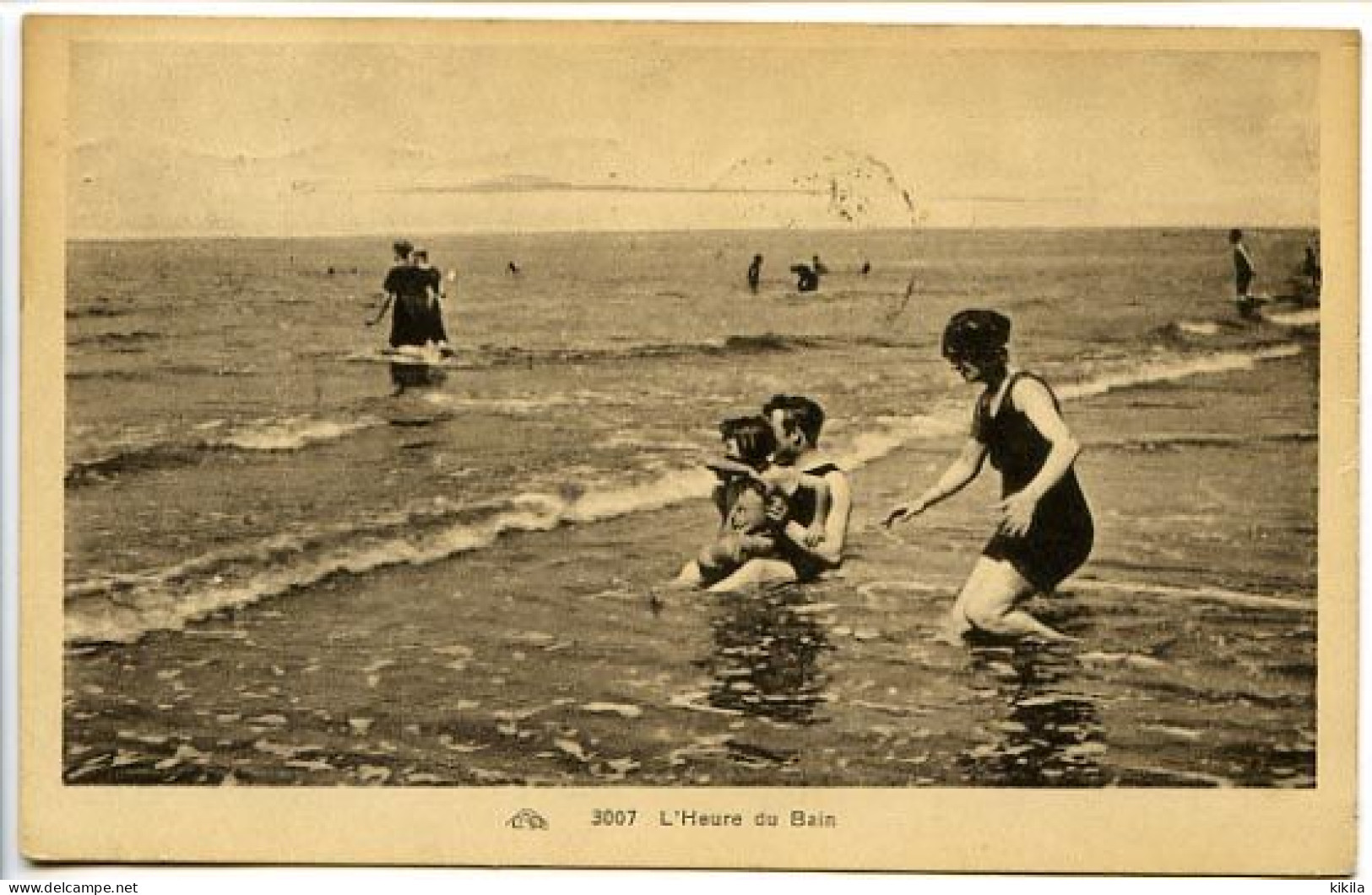 CPA   9 X 14  L'Heure Du Bain  Bord De Mer  Plage - Schwimmen