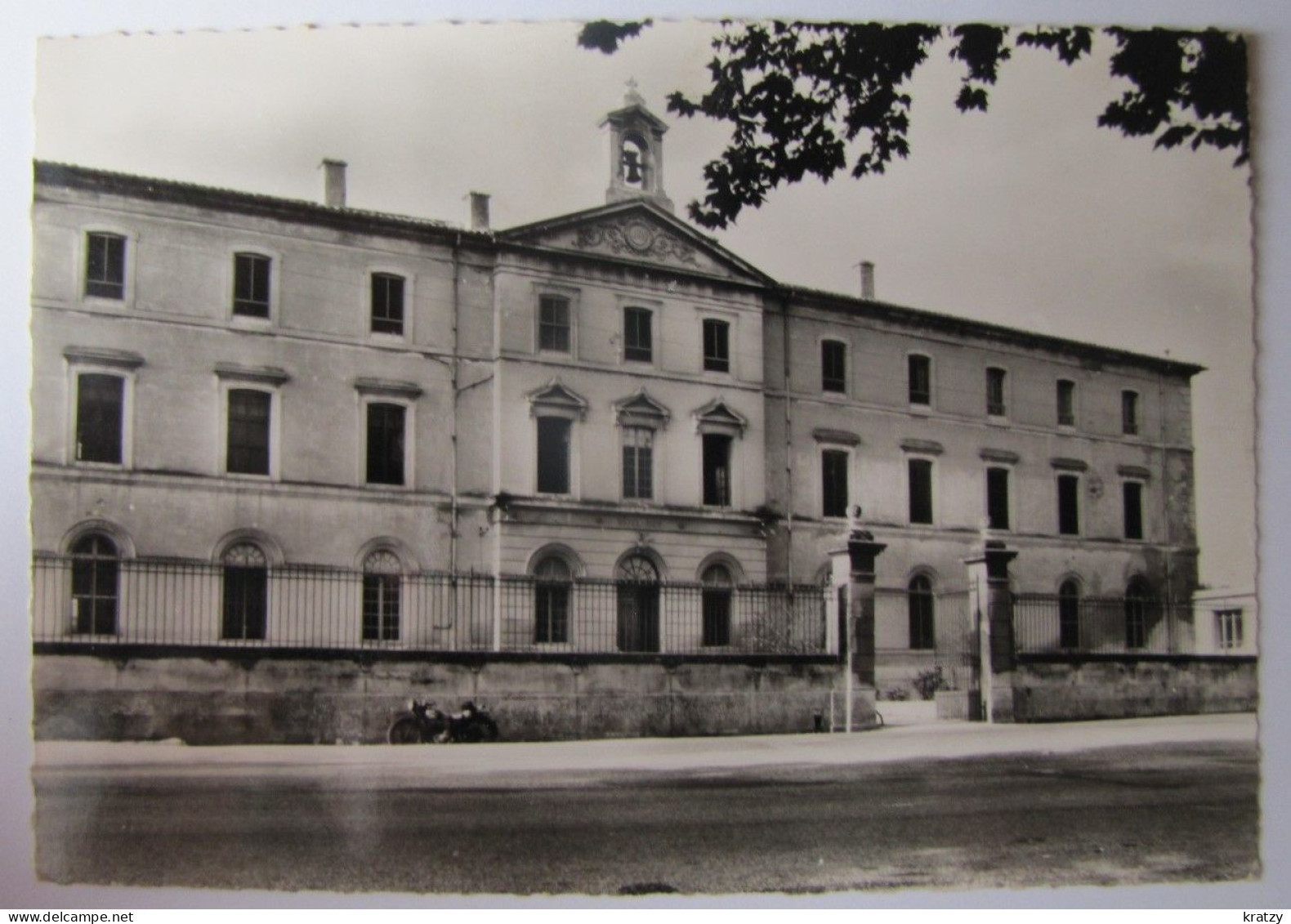 FRANCE - BOUCHES-DU-RHÔNE - SAINT-REMY-de-PROVENCE - L'Hôpital - Saint-Remy-de-Provence