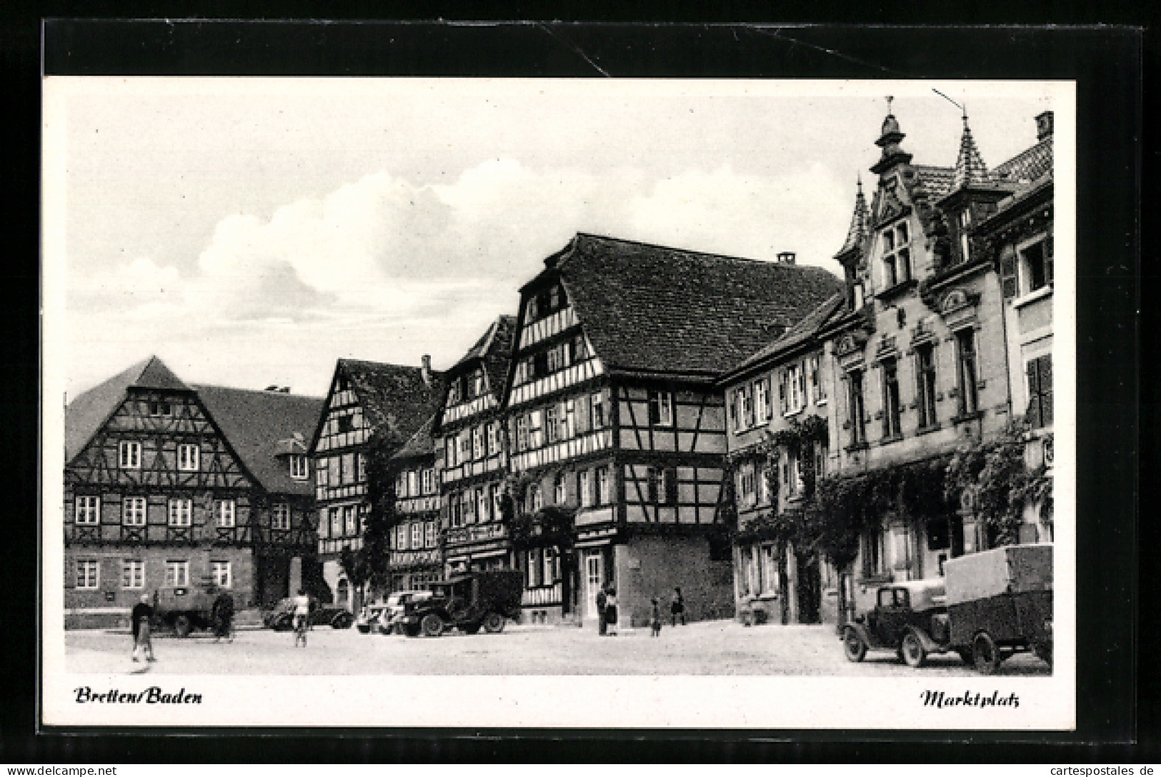 AK Bretten /Baden, Blick Auf Den Marktplatz  - Bretten