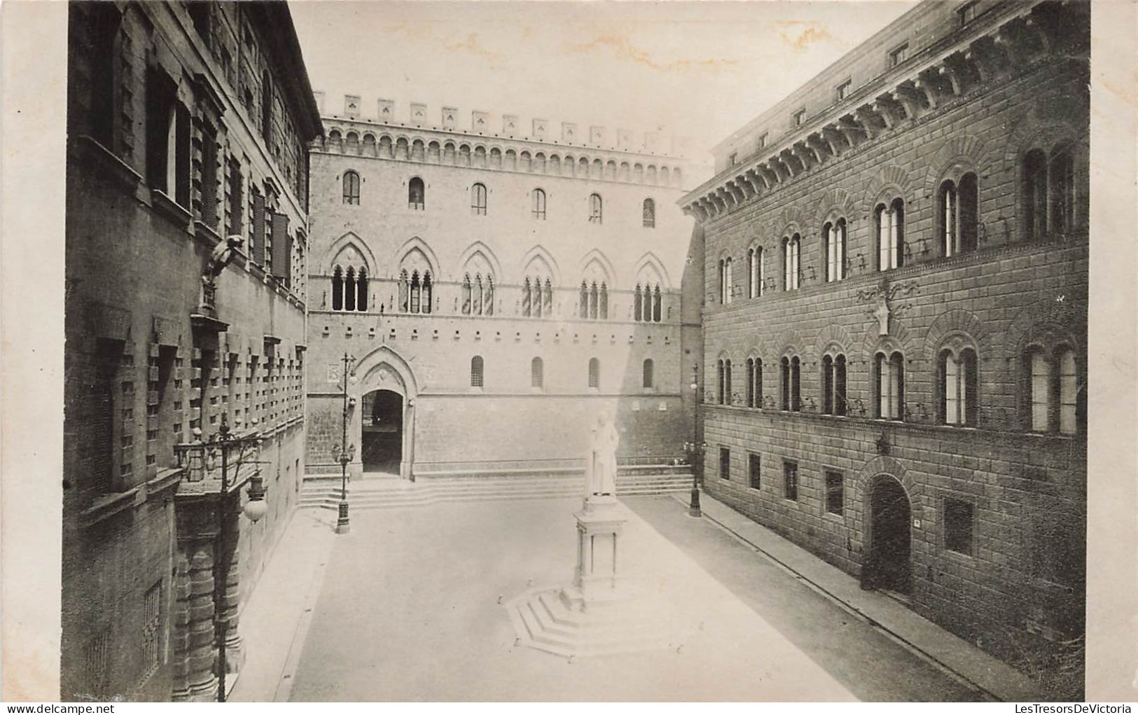 ITALIE  - Le Palazzo Spannocchi - Vue Générale - Vue Sur La Cour - Carte Postale Ancienne - Siena