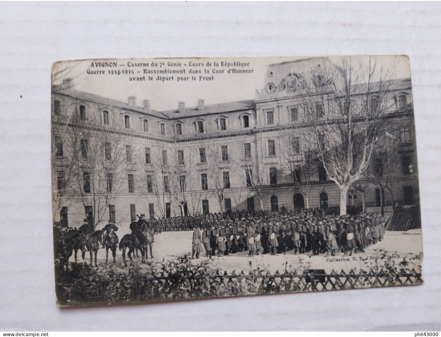 CACHET MILITAIRE SUR CPA  AVIGNON REGIMENT DU GENIE 3? FRANCHISE MILITAIRE POSTALE - Documents