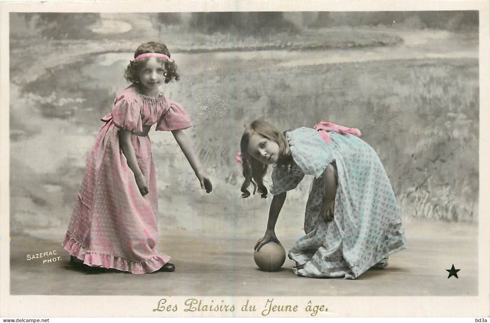 CPA  ENFANT - FILLETTES - LITTLE GIRL - LES PLAISIRS DU JEUNE AGE - Other & Unclassified