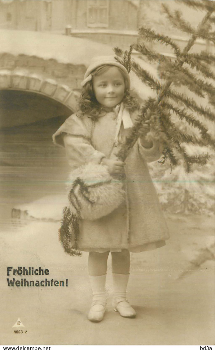 CPA  ENFANT- FILLETTE - LITTLE GIRL - BEAU PORTRAIT    - Abbildungen