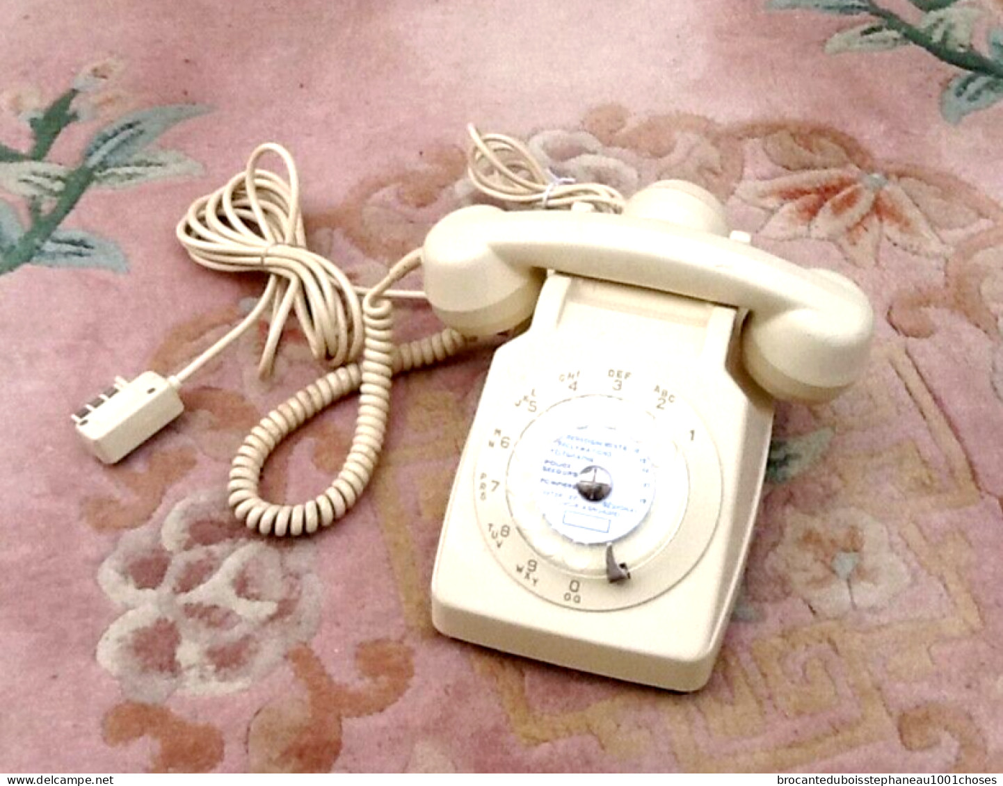 Années 1980 Téléphone à cadran H.P.F 74 Bonneville (Haute-Savoie) Socotel Modèle S63