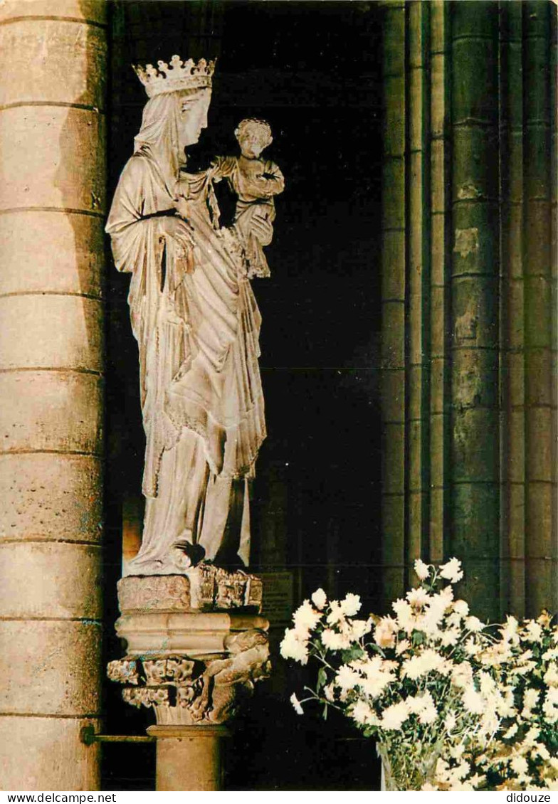 75 - Paris - Intérieur De La Cathédrale Notre Dame - La Statue De Notre-Dame De Paris - Art Religieux - CPM - Voir Scans - Notre Dame De Paris