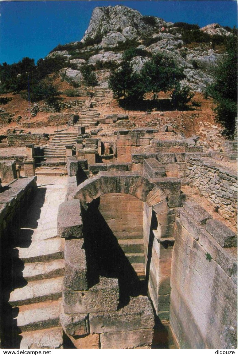 13 - Saint Remy De Provence - Site Archéologique De Glanum - Source-fontaine Du Ravin - Archéologie - CPM - Voir Scans R - Saint-Remy-de-Provence