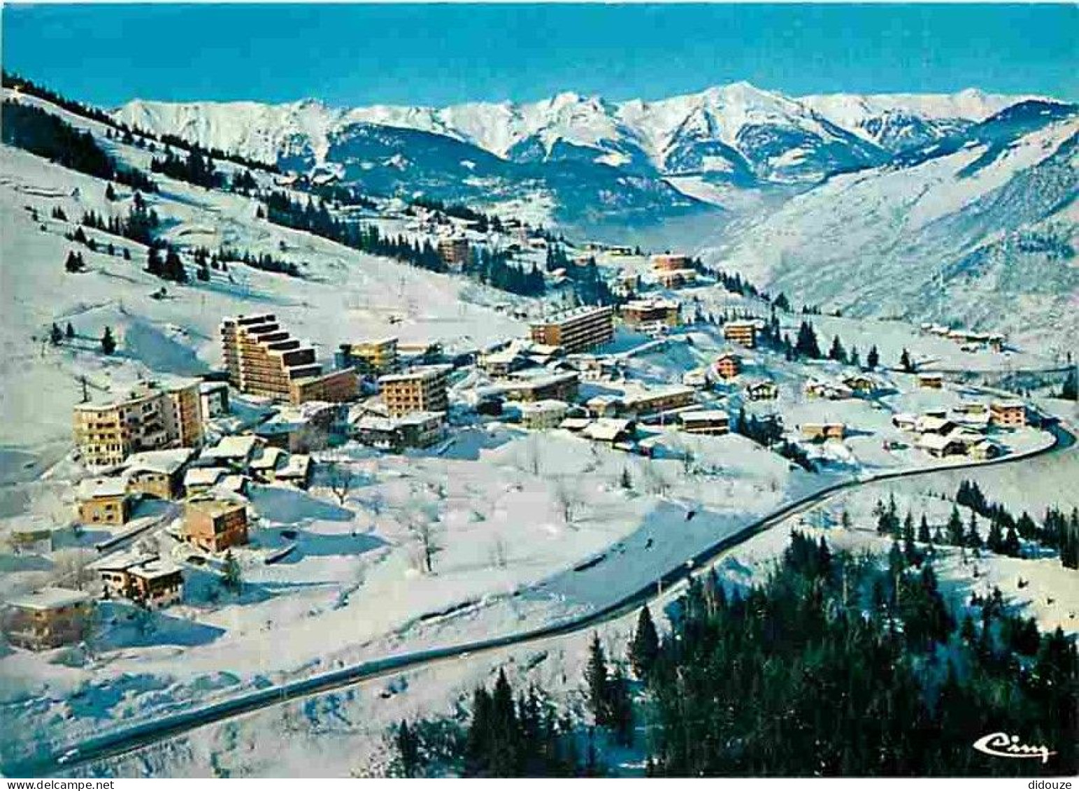 73 - Courchevel - Vue Générale Aérienne - CPM - Voir Scans Recto-Verso - Courchevel