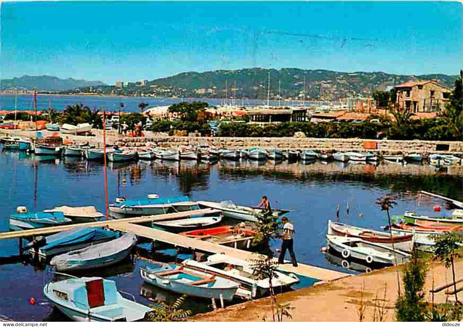 06 - Juan Les Pins - Le Port De Crouton Et La Maison Des Pecheurs - Bateaux - CPM - Voir Scans Recto-Verso - Juan-les-Pins