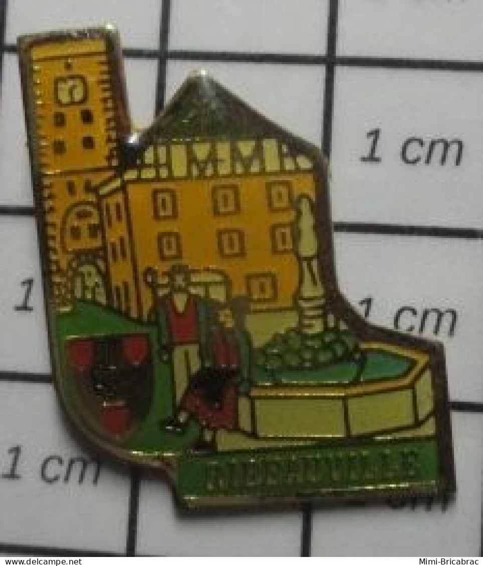 222 Pin's Pins / Beau Et Rare : VILLES / RIBEAUVILLE FONTAINE CLOCHER HORLOGE ALSACE - Cities