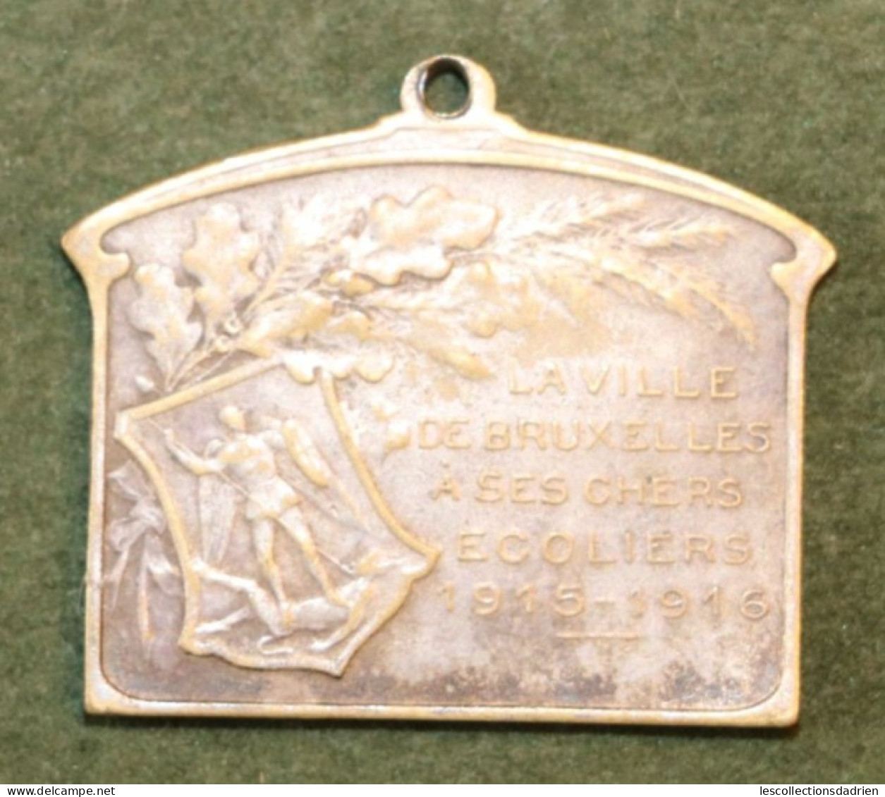 Médaille Belge Bruxelles à Ses écoliers 1915-1916 Guerre 14-18  - Belgian Medal WWI Médaillette Journée Devreese - Bélgica