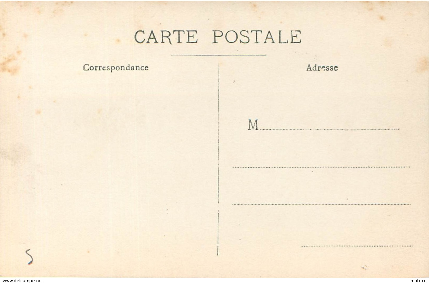 CARTE PHOTO - Défilé Militaire, Vue à Situer. - A Identifier