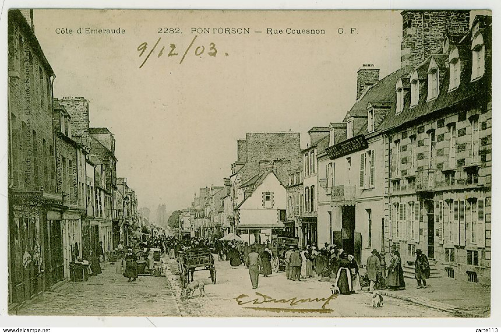 50 - B3090CPA - PONTORSON - Rue Couesnon (jour De Marché) - Parfait état - MANCHE - Pontorson