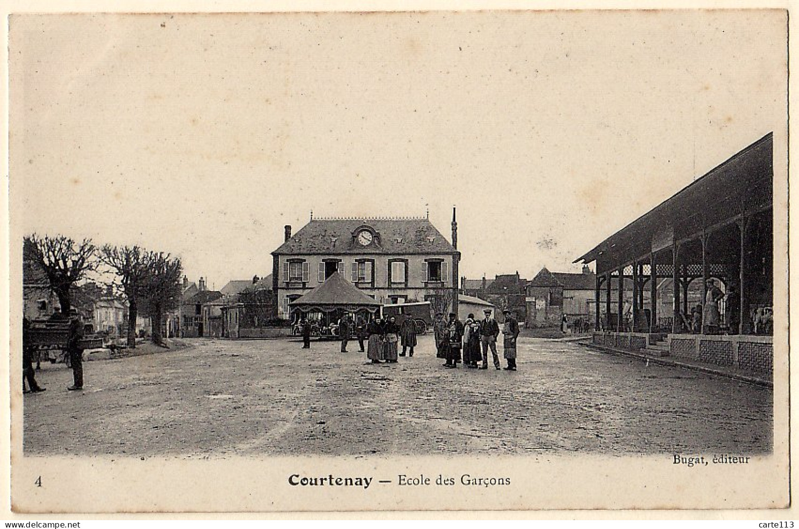 45 - T861CPA - COURTENAY - 4 - Ecole Des Garçons (manège) - Parfait état - LOIRET - Courtenay