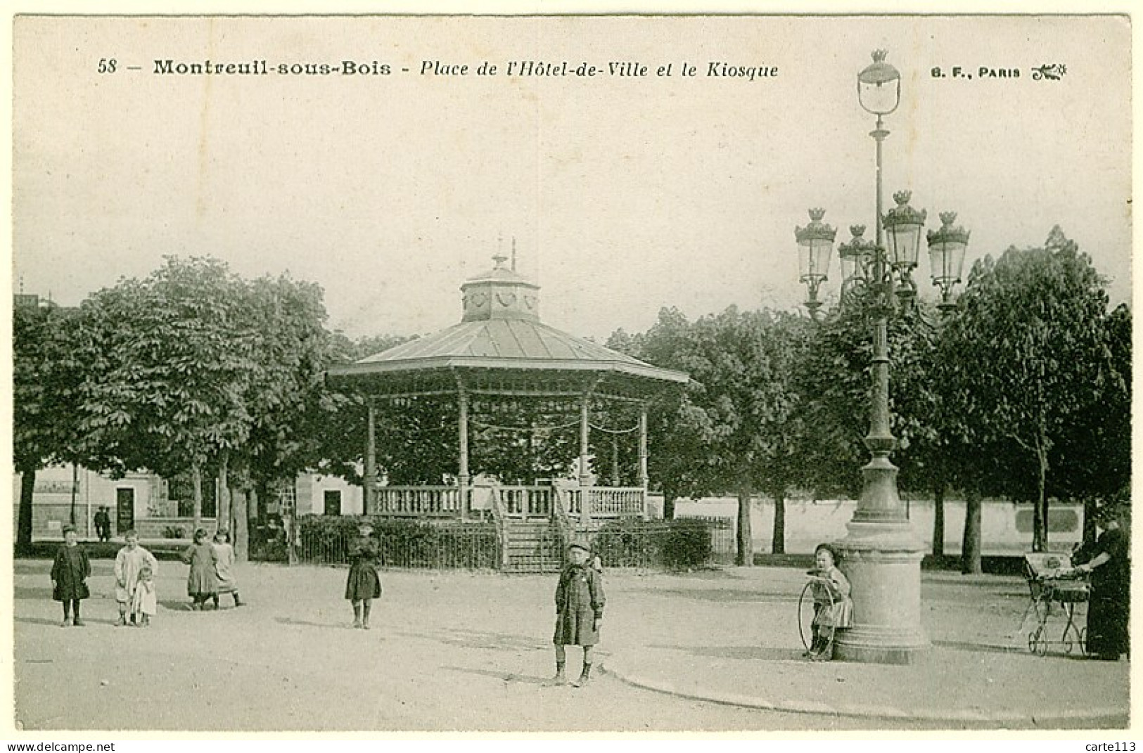 93 - B12913CPA - MONTREUIL SOUS BOIS - Place Hotel De Ville - Le Kiosque - Landeau - Parfait état - SEINE-SAINT-DENIS - Montreuil