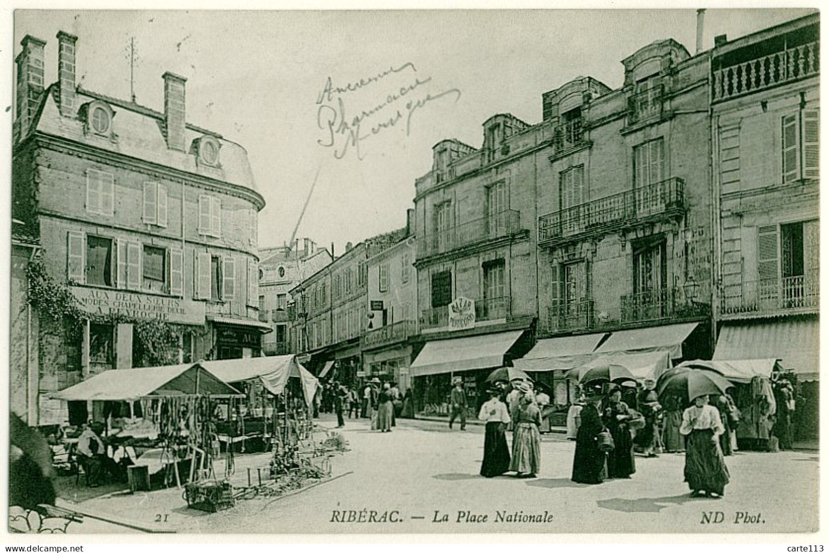 24 - B6638CPA - RIBERAC - La Place Nationale - Marché - Très Bon état - DORDOGNE - Riberac