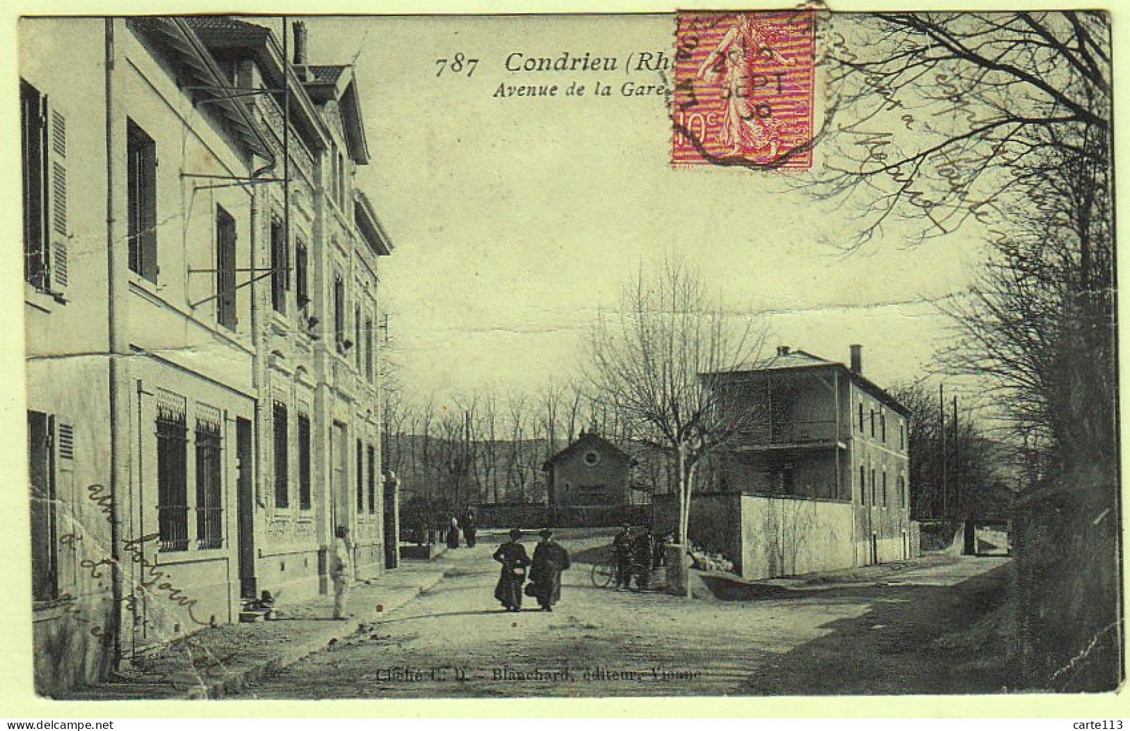 69 - B19434CPA - CONDRIEU - Avenue De La Gare - Mauvais état - RHONE - Condrieu