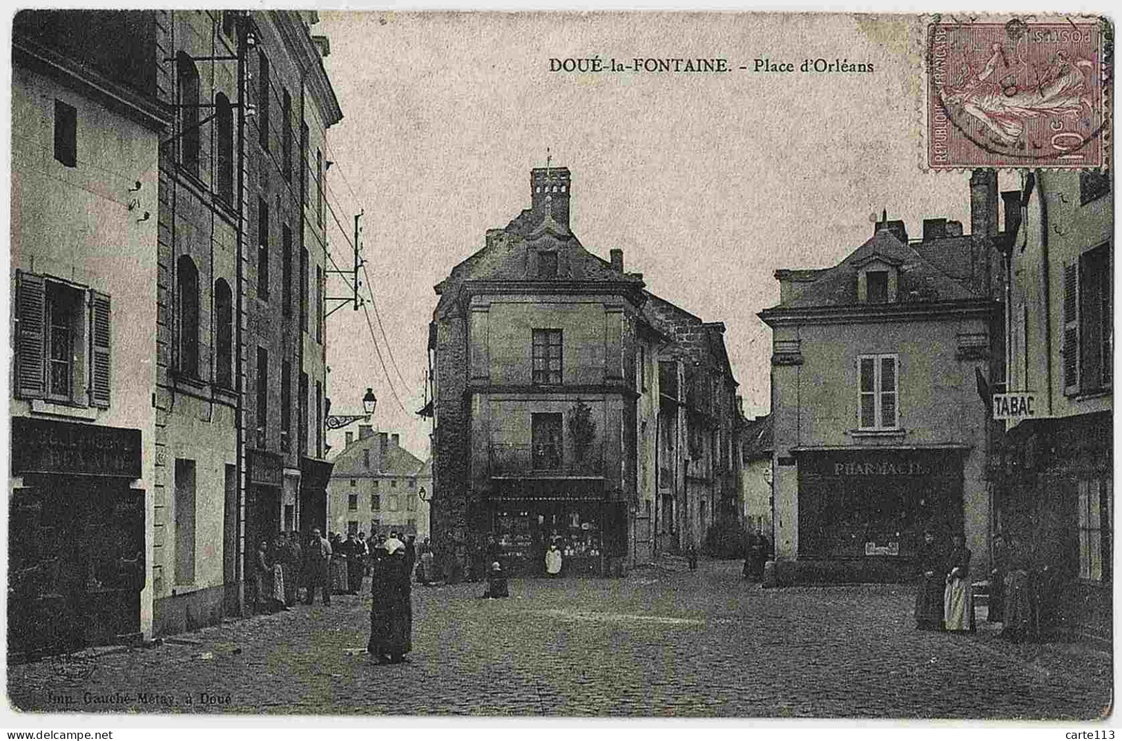 49 - B22752CPA - DOUE LA FONTAINE - Place D' Orleans, Tabac - Bon état - MAINE ET LOIRE - Doue La Fontaine