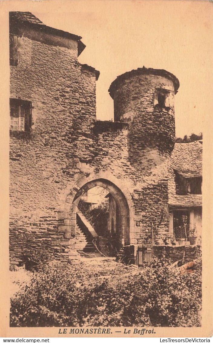 BATIMENTS ET ARCHITECTURE - Le Monastère - Le Beffroi - Carte Postale Ancienne - Castles