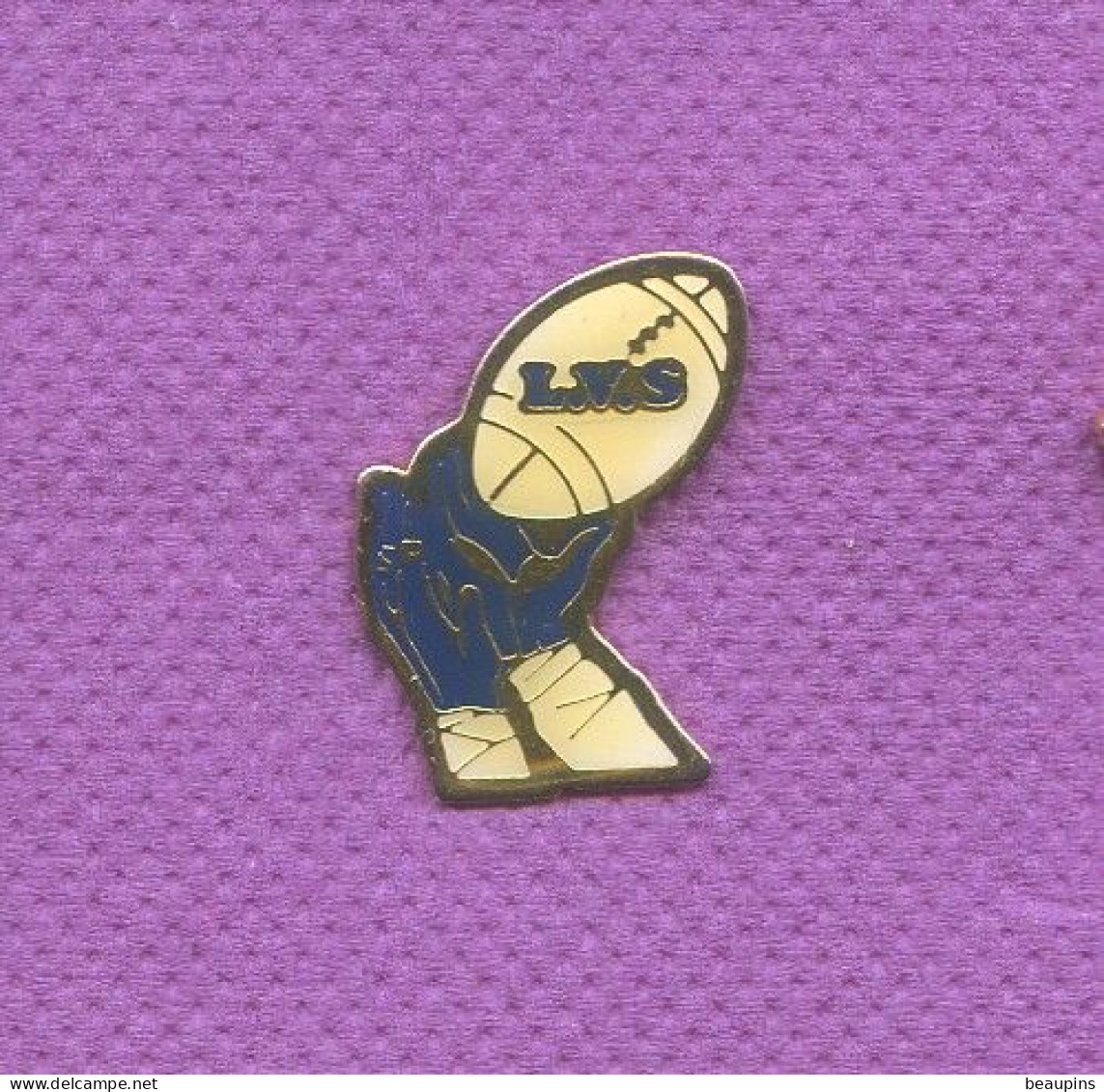 Rare Pins Rugby Lvs L107 - Rugby