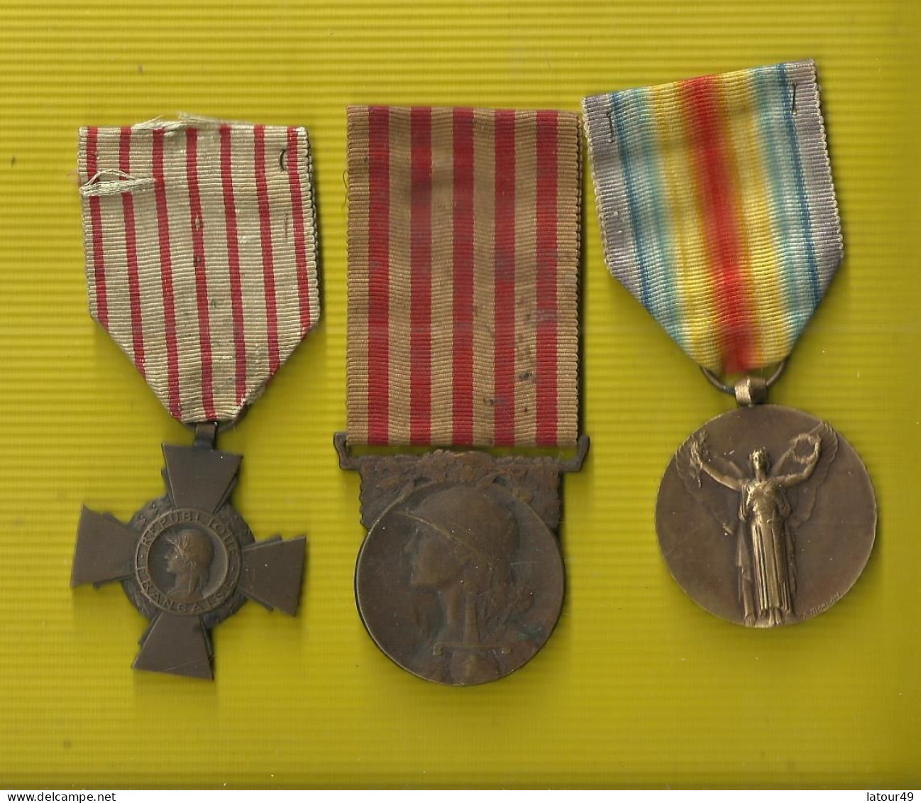 3 Medailles Militaires - France