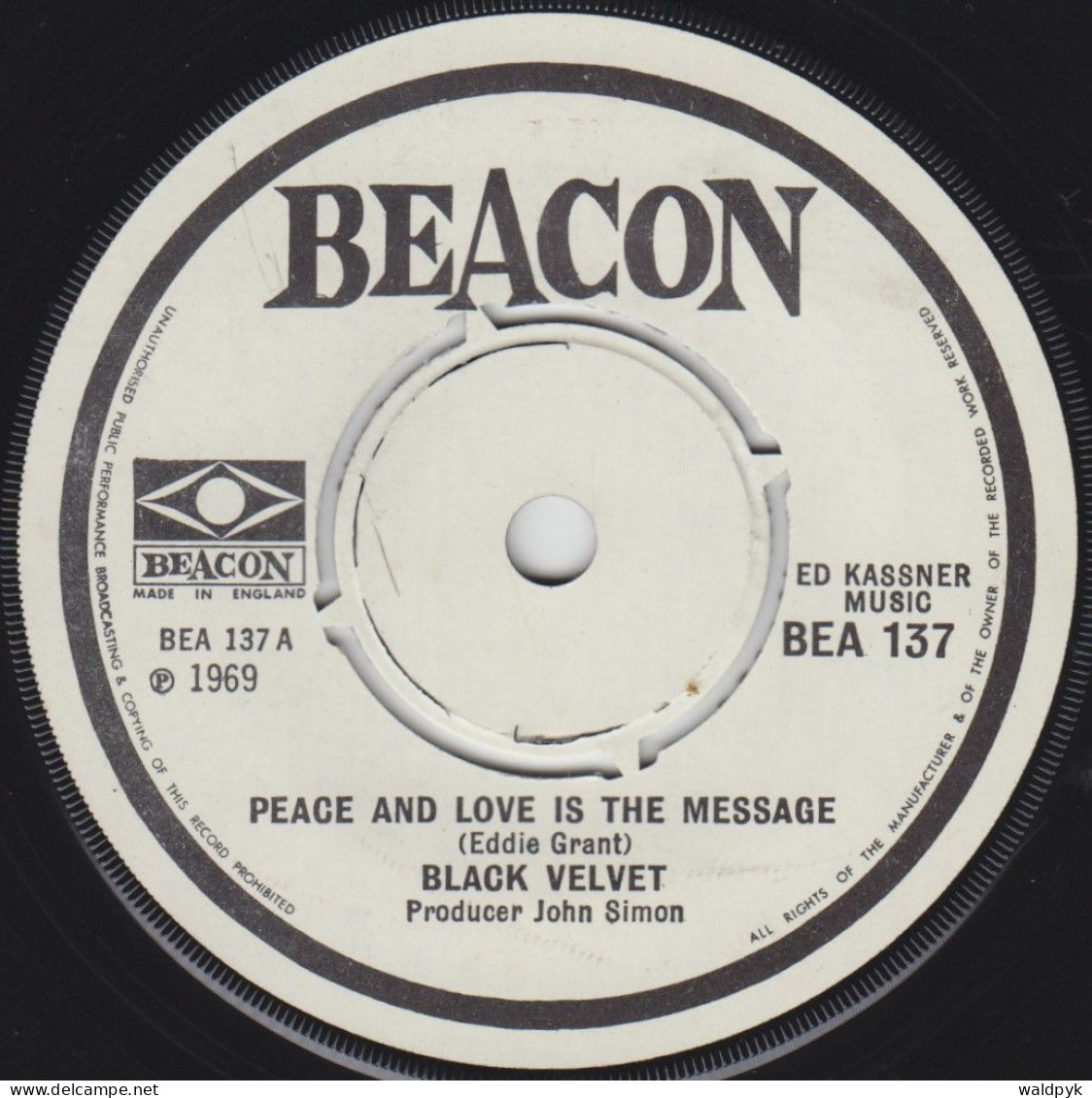 BLACK VELVET - Peace And Love Is The Message - Altri - Inglese