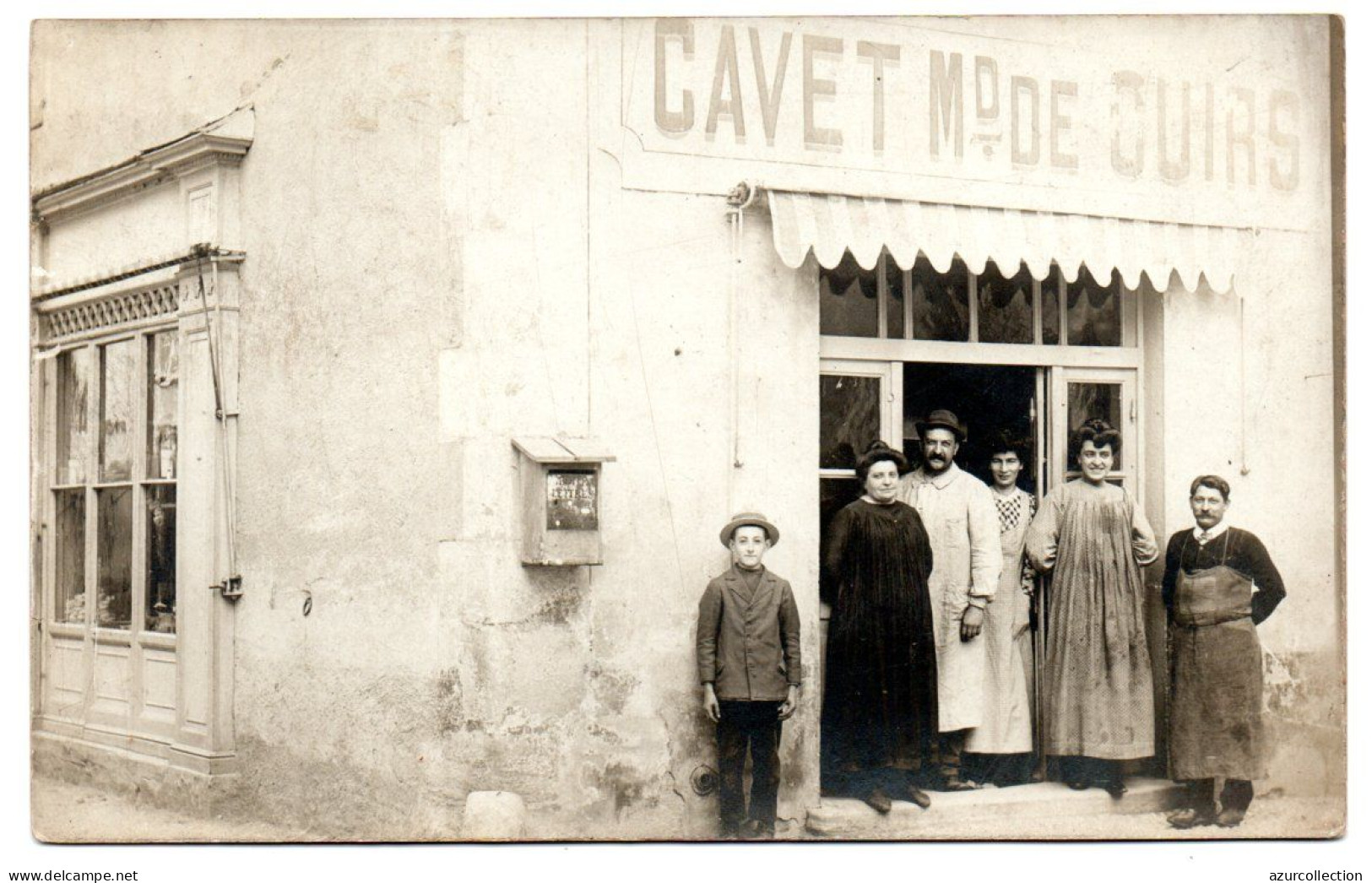 Devanture Marchand De Cuirs " Cavet ". Carte Photo Animée Non Située - Tiendas