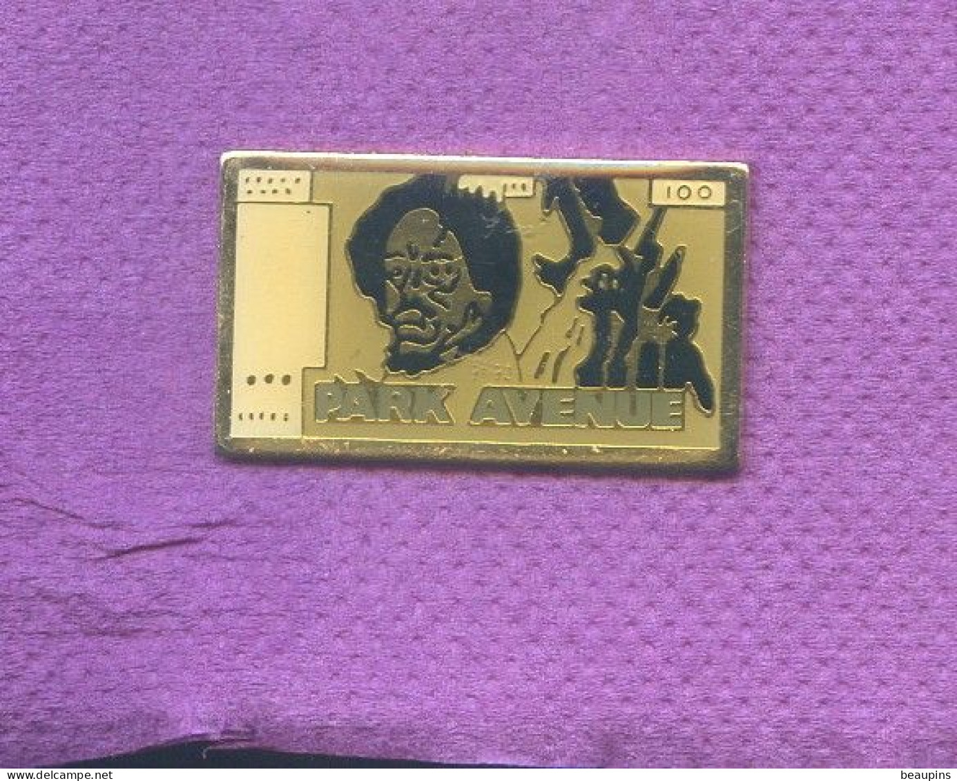 Rare Pins Billet De Banque  Park Avenue   L134 - Banken