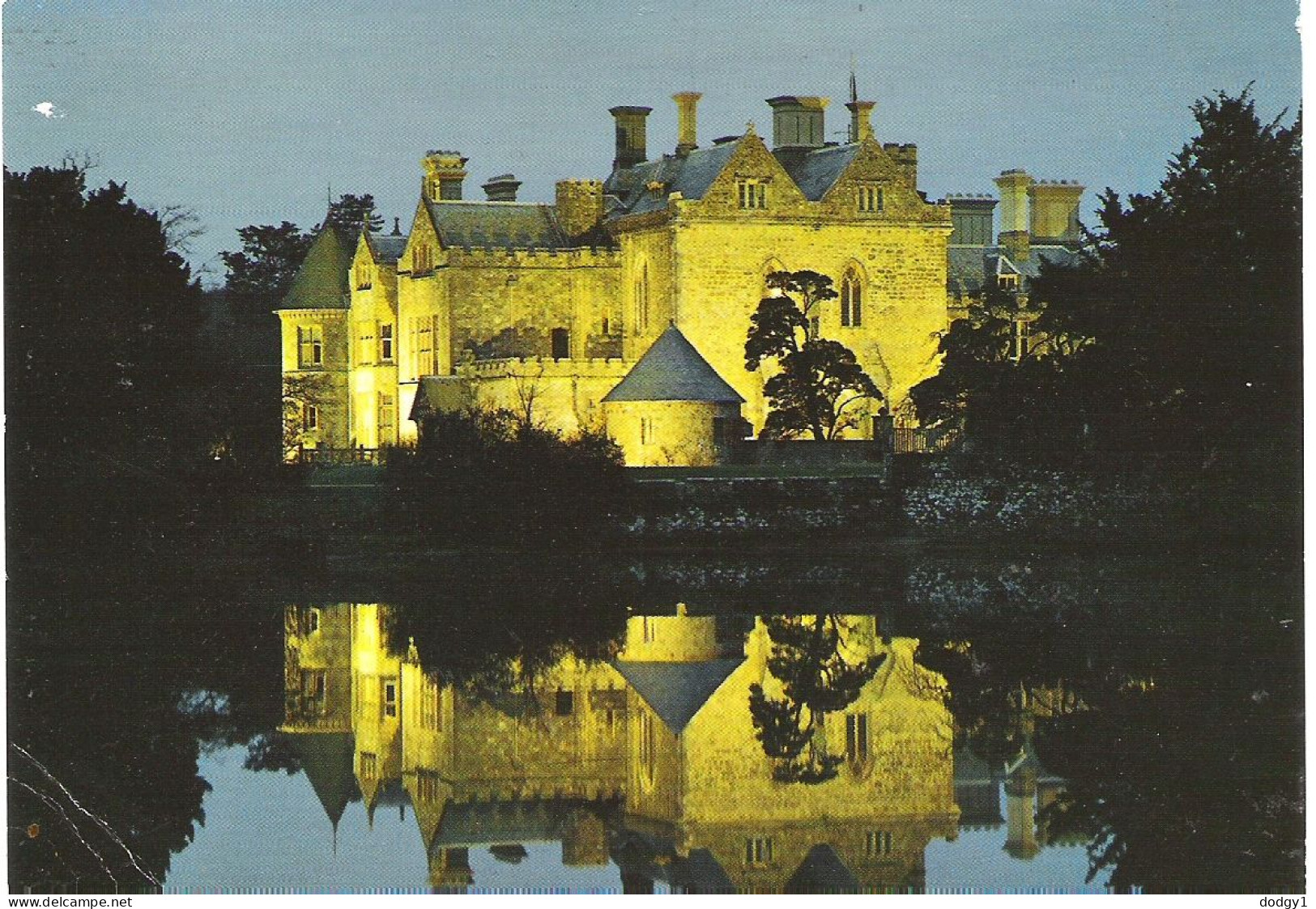 PALACE HOUSE, BEAULIEU, HAMPSHIRE. UNUSED POSTCARD M9 - Sonstige & Ohne Zuordnung