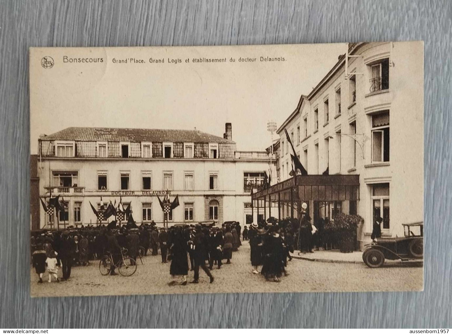 Bonsecours : Grand Place, Grand Logis Et établissement Du Docteur Delaunois : 1926 - Péruwelz