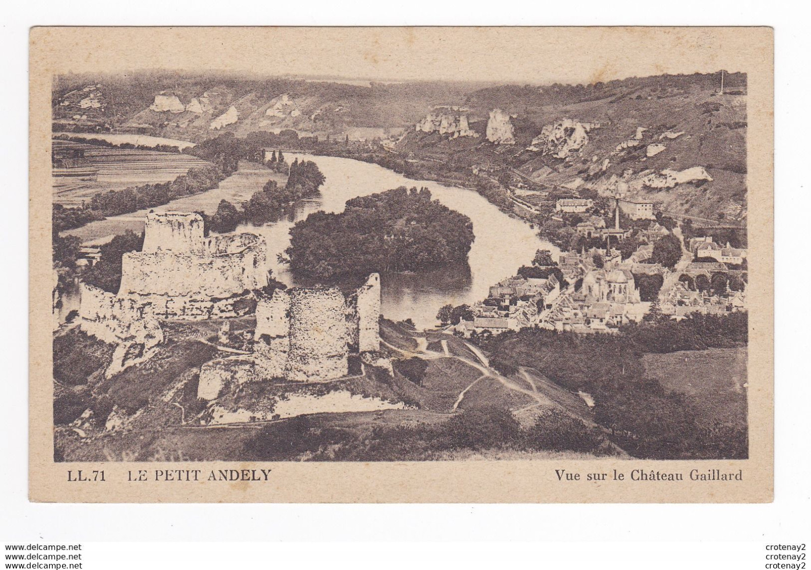 27 LE PETIT ANDELY Vers Les Andelys N°71 Vue Sur Le Château Gaillard VOIR DOS - Les Andelys