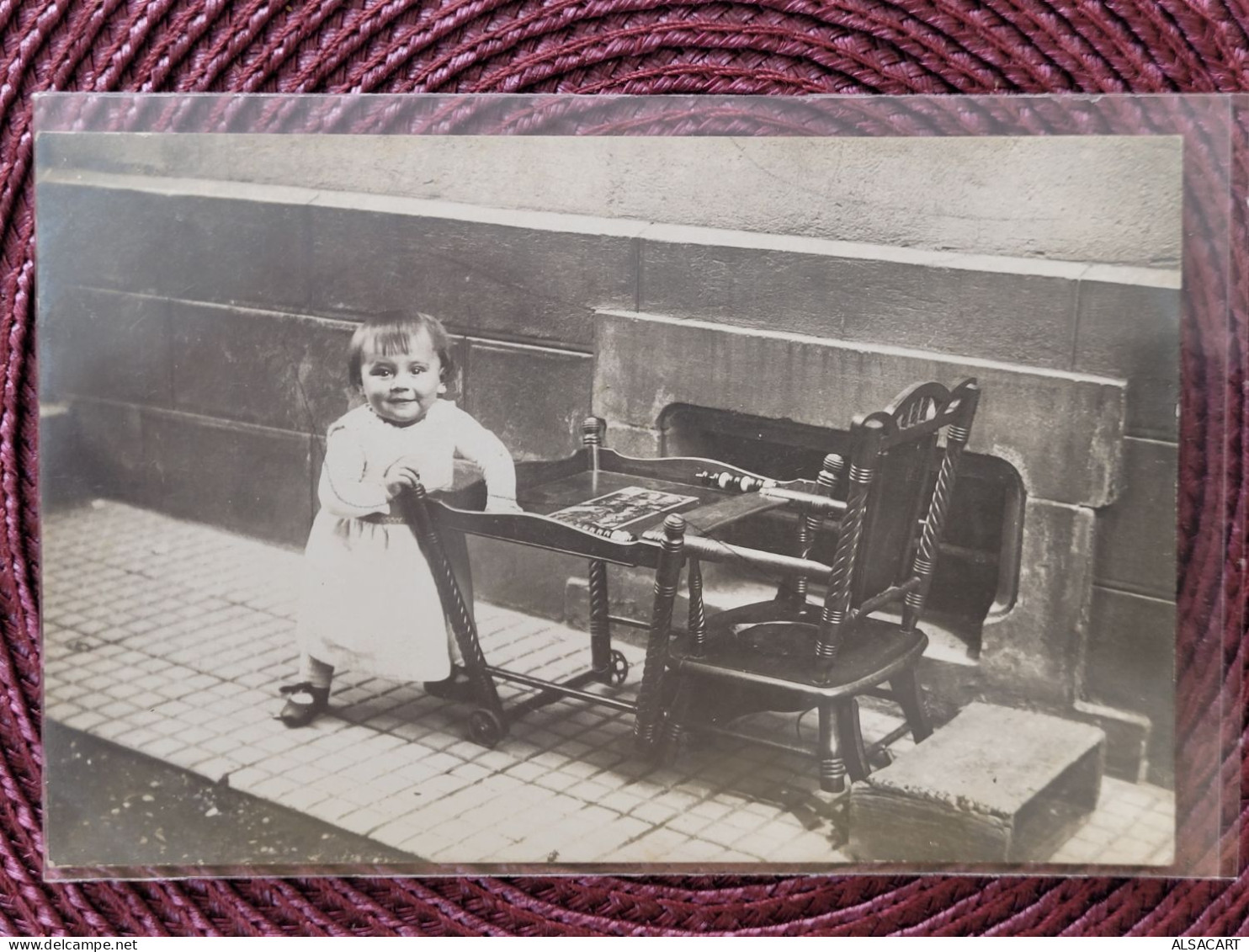 Carte Photo , Petite Fille Et Son Bureau - Altri & Non Classificati