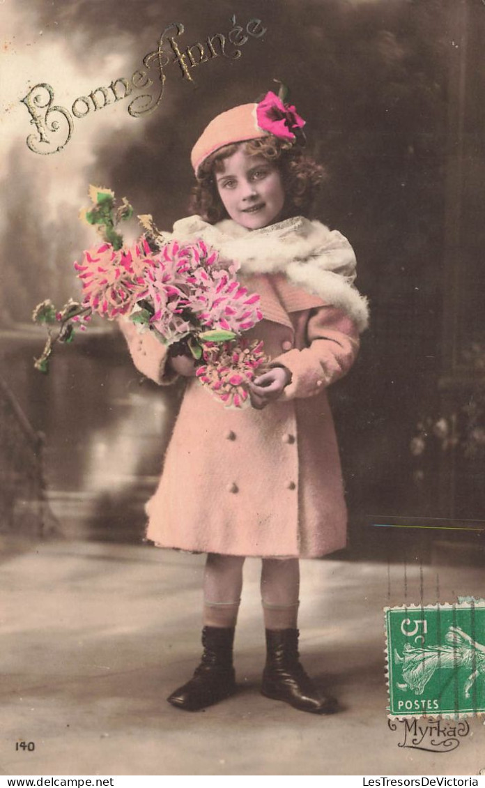 FETES - VOEUX - Nouvel An - Bonne Année - Jeune Fille Tenant Un Bouquet De Fleur - Colorisé - Carte Postale Ancienne - Anno Nuovo