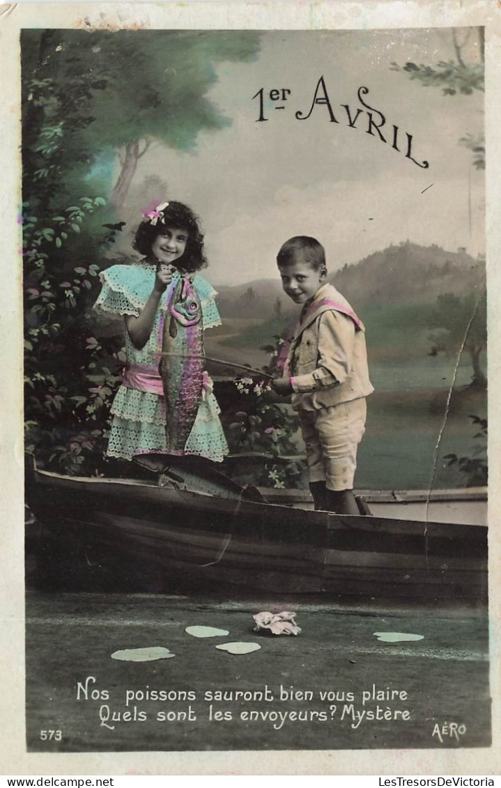 FETES - VOEUX - 1er Avril - Poisson D'avril - Enfants - Pêche - Bateau - Poissons - Colorisé - Carte Postale Ancienne - Erster April