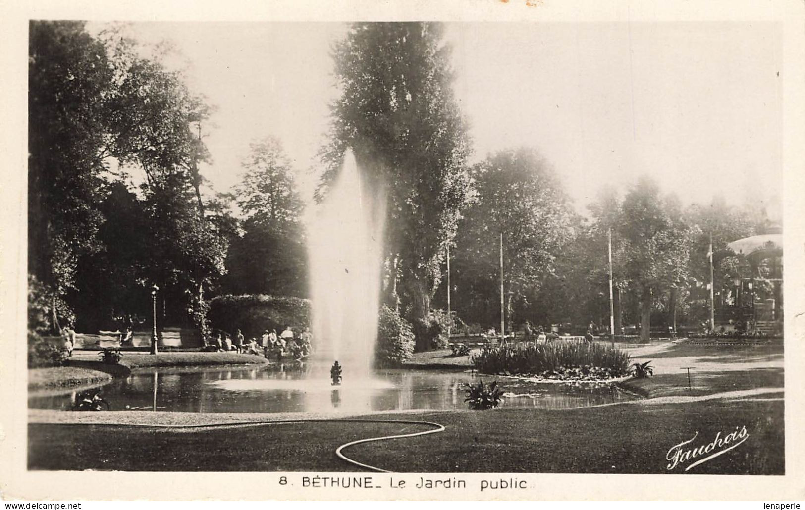 D6726 Bethune Le Jardin Public - Bethune