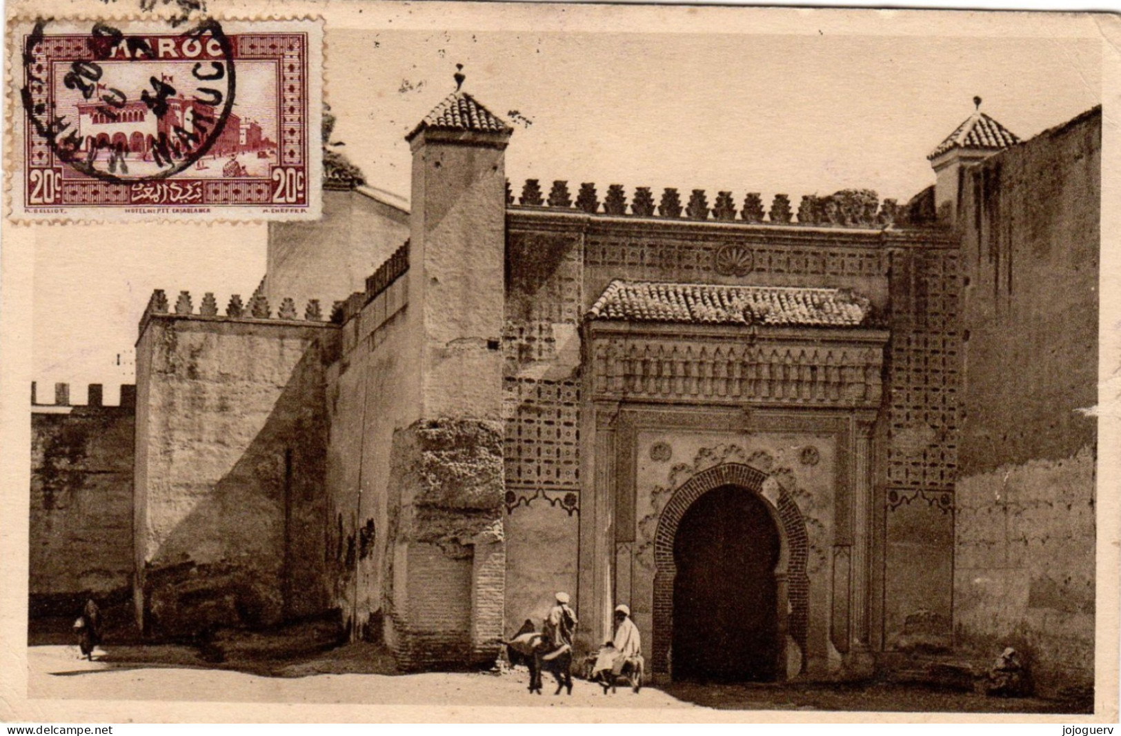 Marrakech Une Porte Du Palais Du Sultan ( Timbre , En 1934 - Marrakech