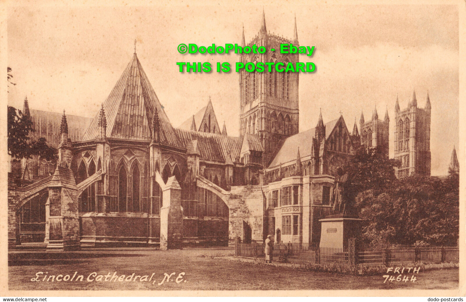 R391982 Lincoln Cathedral. N. E. F. Frith - Monde