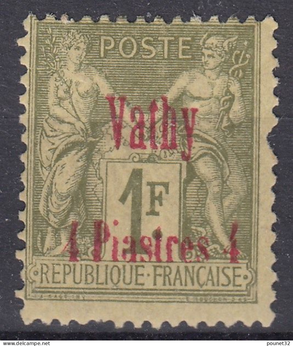 TIMBRE VATHY TYPE SAGE SURCHARGE N° 9 NEUF * GOMME AVEC CHARNIERE ( DEFECTUEUX ) - Unused Stamps