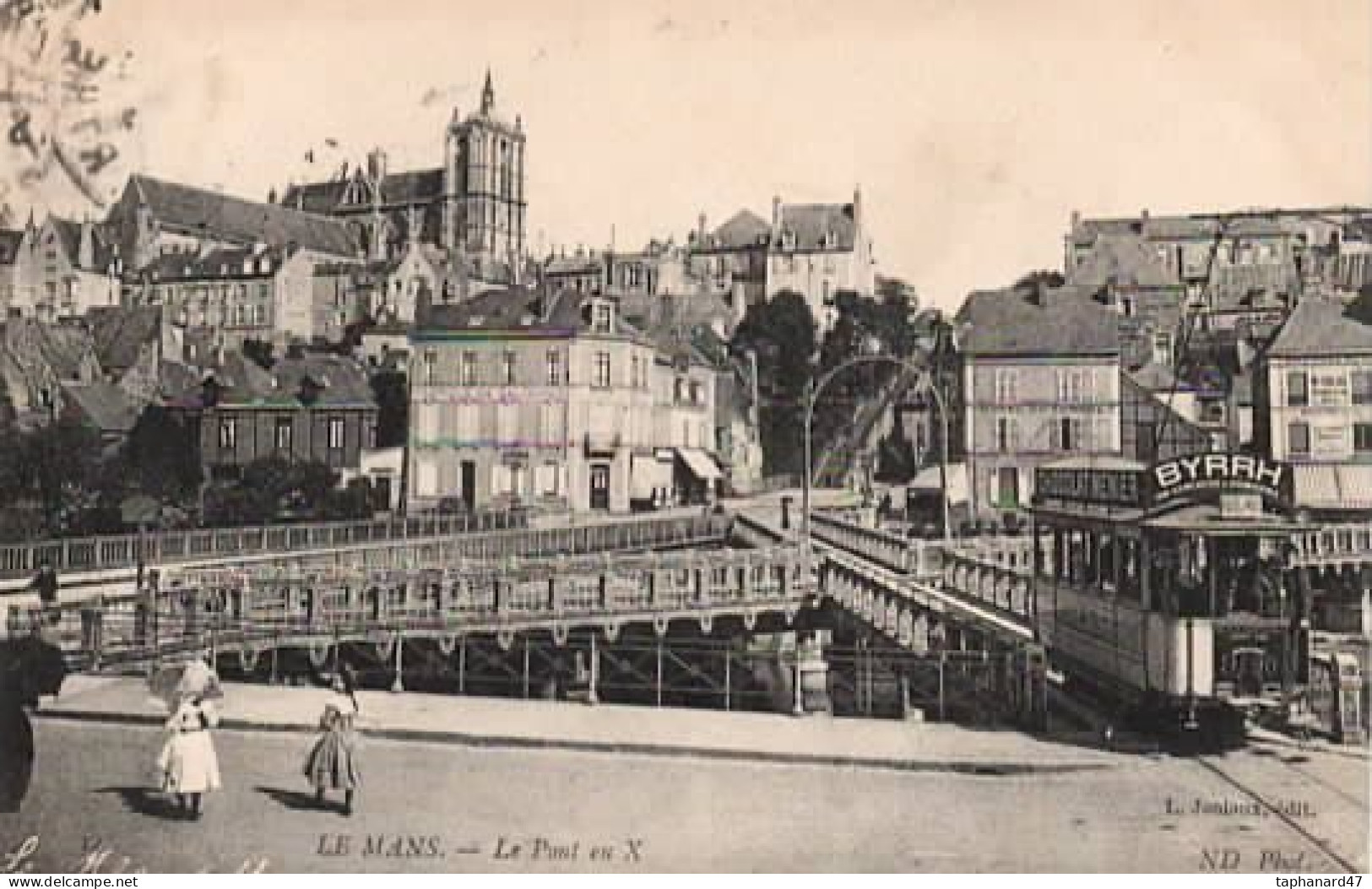 . 72 . LE MANS .  LLe Pont En X . Petite Animation . Tram . - Le Mans