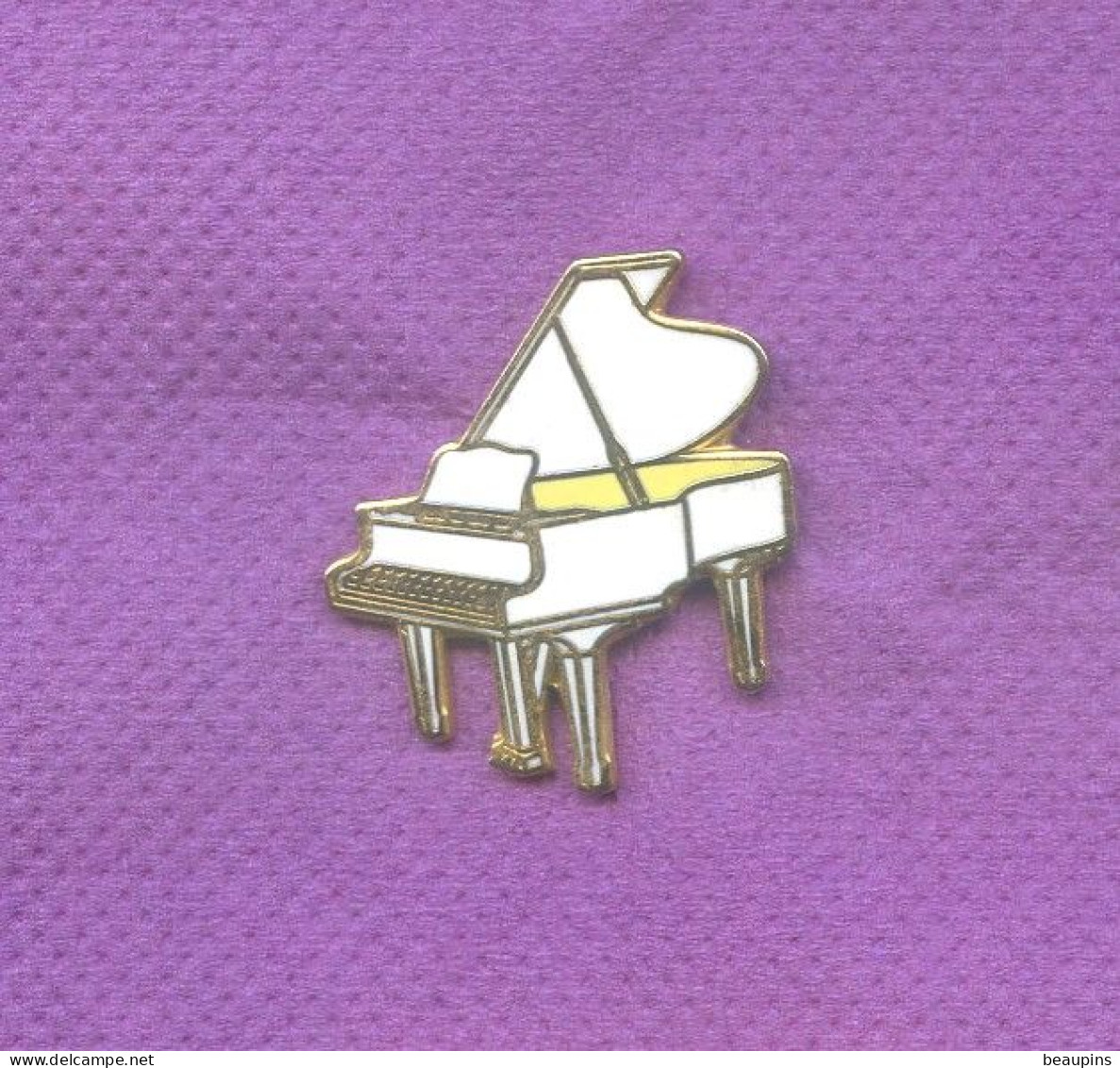 Rare Pins Musique Piano Egf L291 - Musique