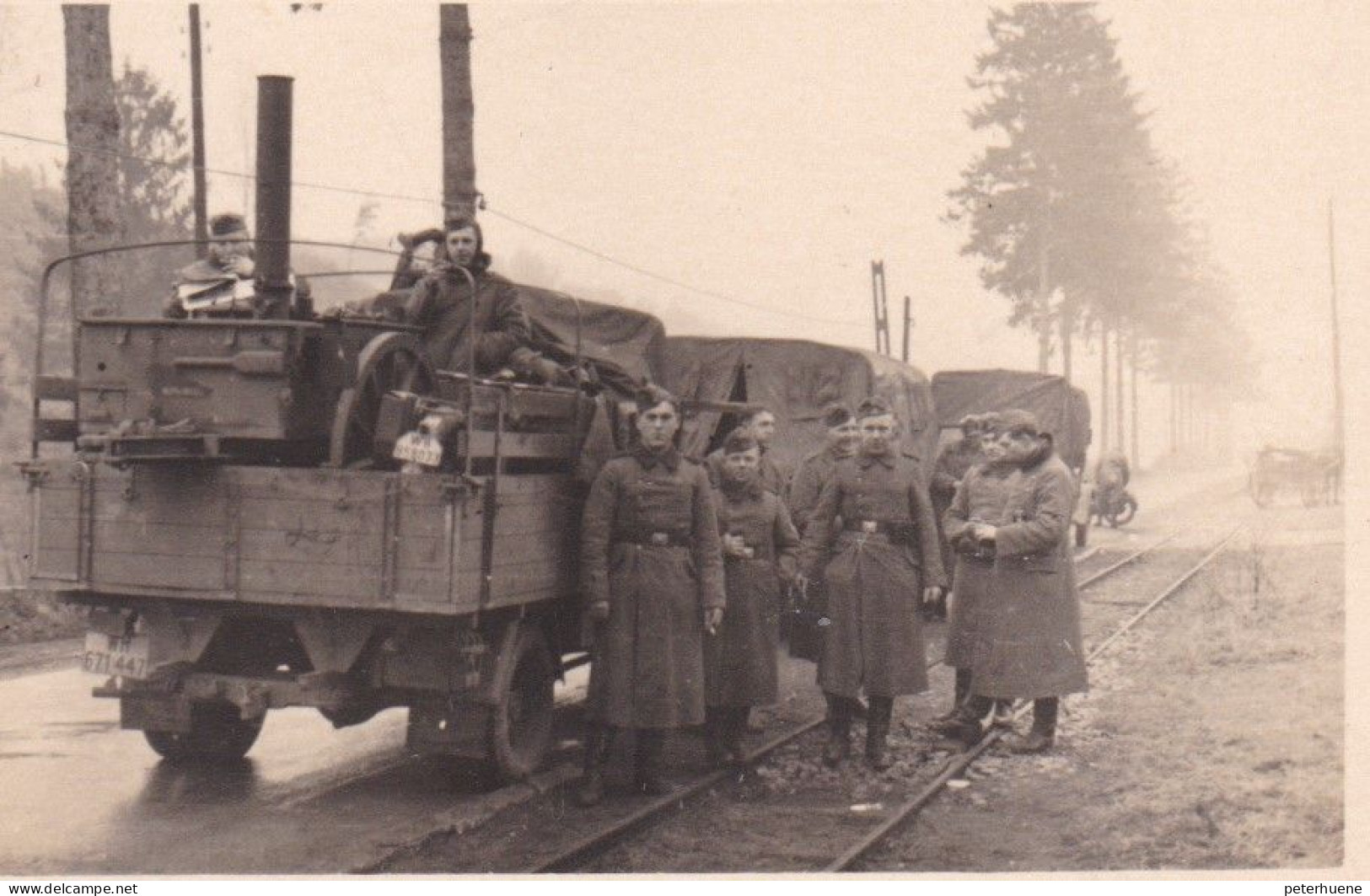 Drittes Reich.DINANT-Philippeville,Belgien-Wallonien.2 Fotos Wehrmachtssoldaten.Rast Zwischen Dinant Und Philippeville - 1939-45