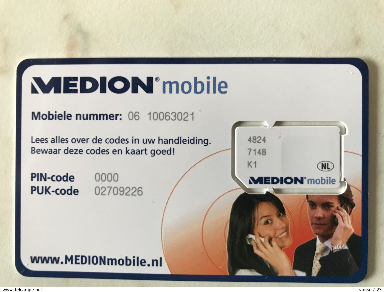 DIFFICULT   NETHERLANDS   GSM    MEDION  MOBILE  GIRL  MINT - [3] Sim Cards, Prepaid & Refills