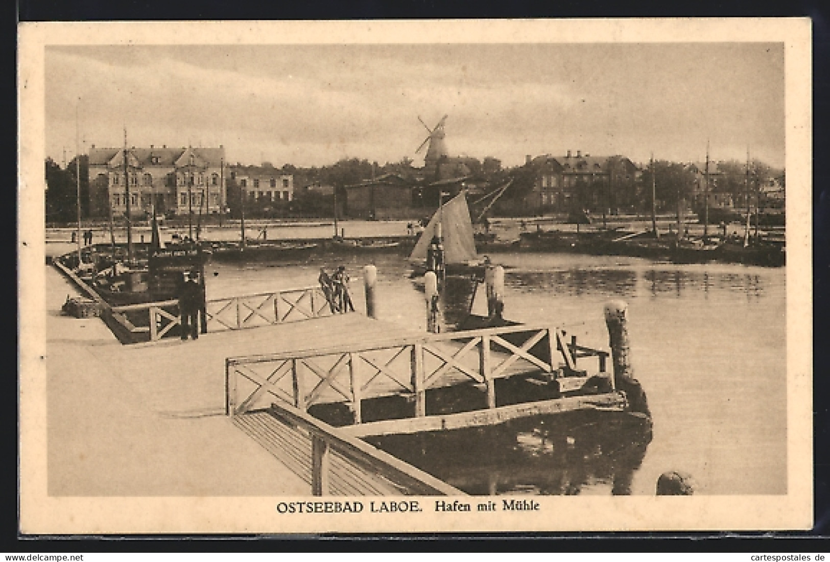 AK Laboe / Ostsee, Hafen Mit Blick Auf Die Mühle  - Laboe