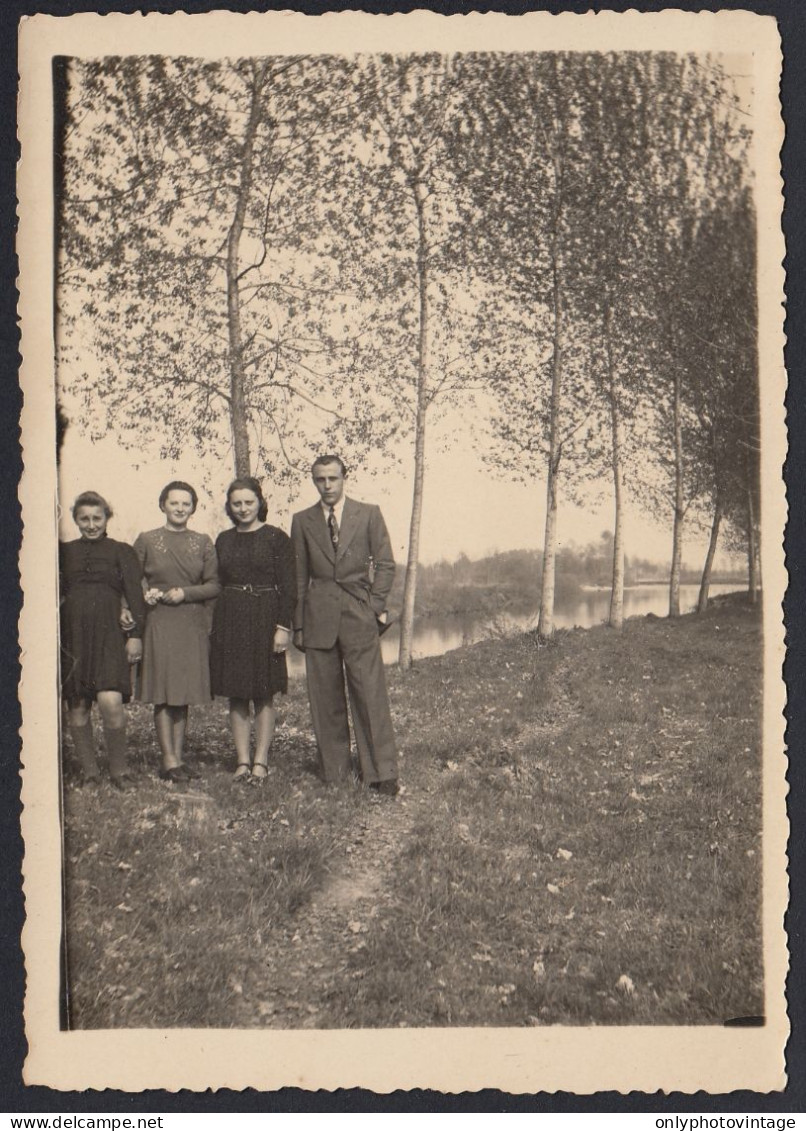 Famiglia In Campagna Da Identificare - 1930 Fotografia D'epoca - Photo - Places