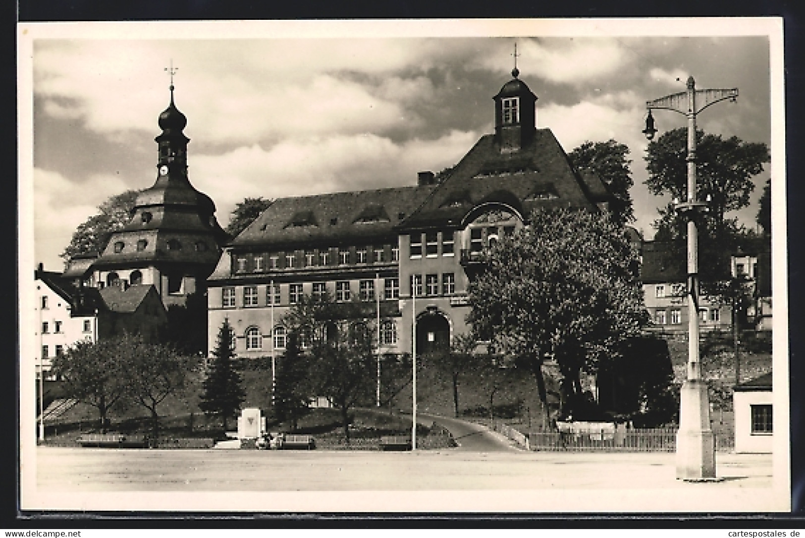 AK Klingenthal, Kirche Und Rathaus  - Klingenthal