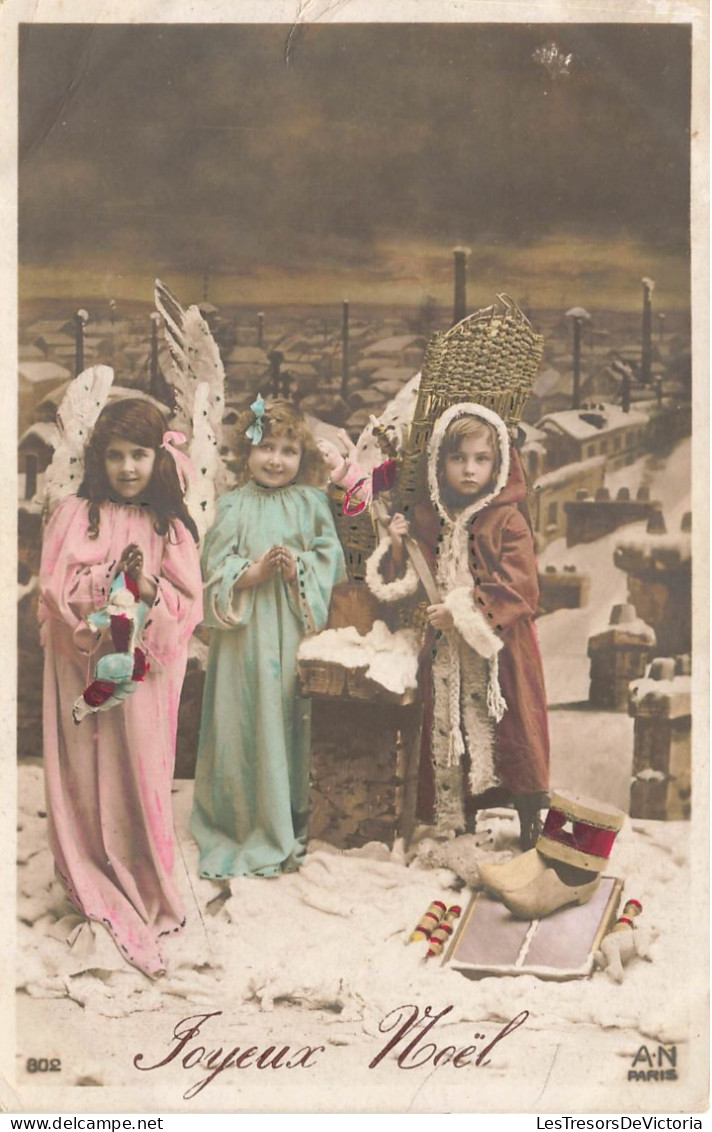 FETES - VOEUX - Noël - Joyeux Noël - Enfants - Petites Filles - En Costume D'ange - Colorisé - Carte Postale Ancienne - Sonstige & Ohne Zuordnung